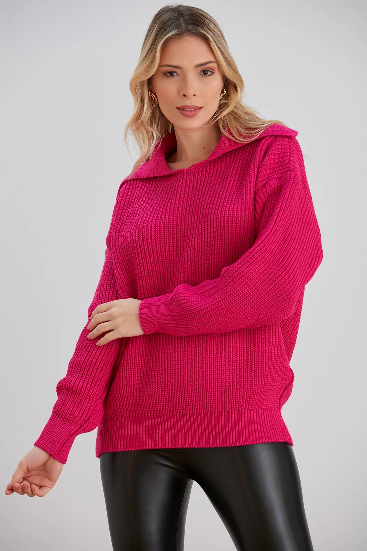 WIDE COLLAR OVERSIZE FUCHSIA JUMPER