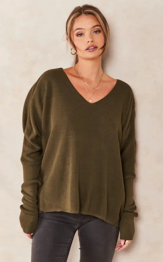 V NECK OVERSIZE JUMPER IN KHAKI